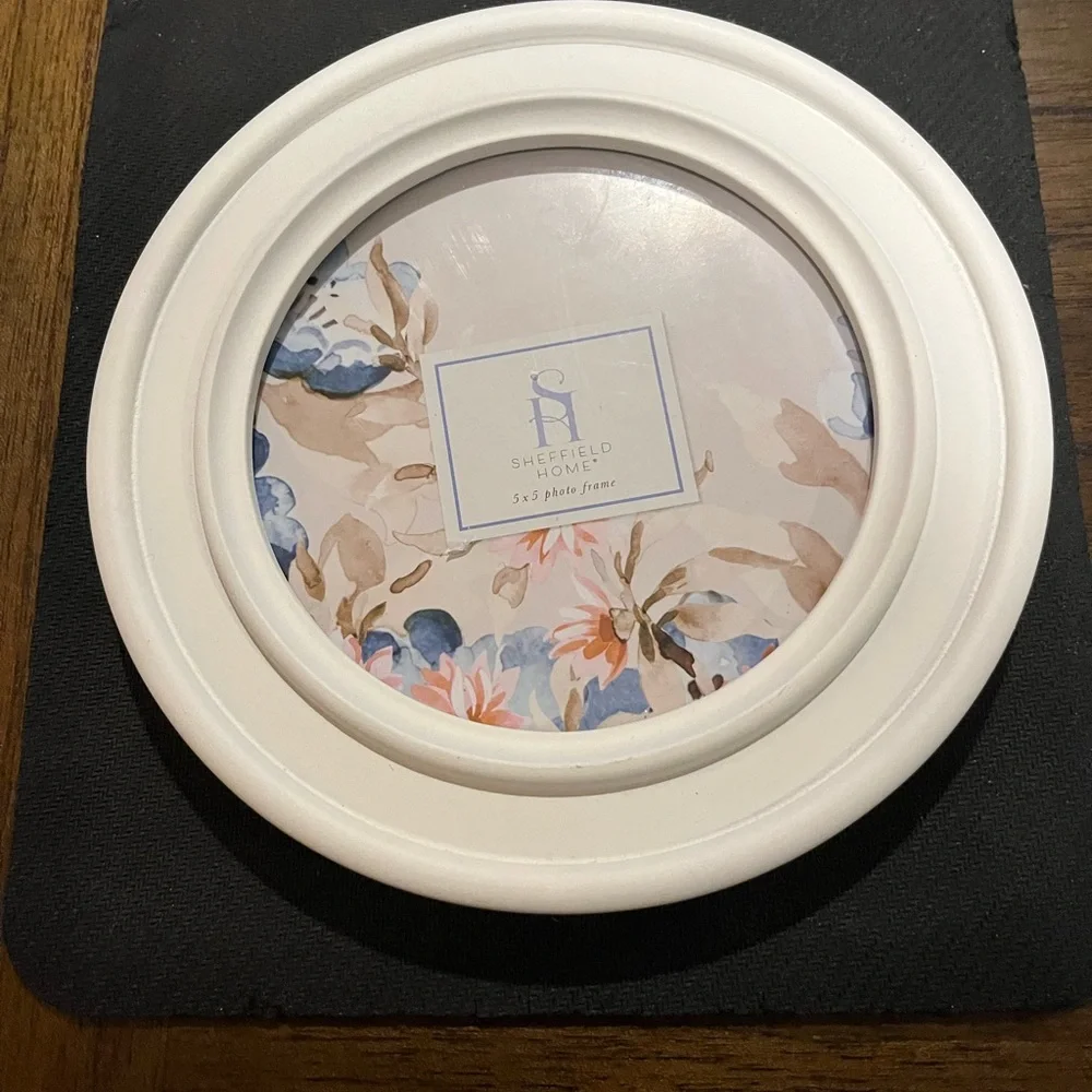 Sheffield Home White Classic Picture Frame